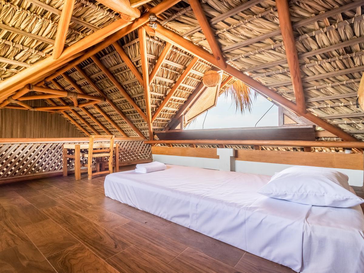 Experiencia Surf Camp Pansiyon Brisas de Zicatela Dış mekan fotoğraf