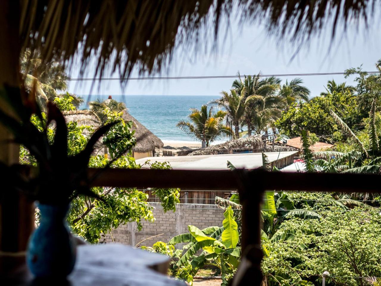 Experiencia Surf Camp Pansiyon Brisas de Zicatela Dış mekan fotoğraf