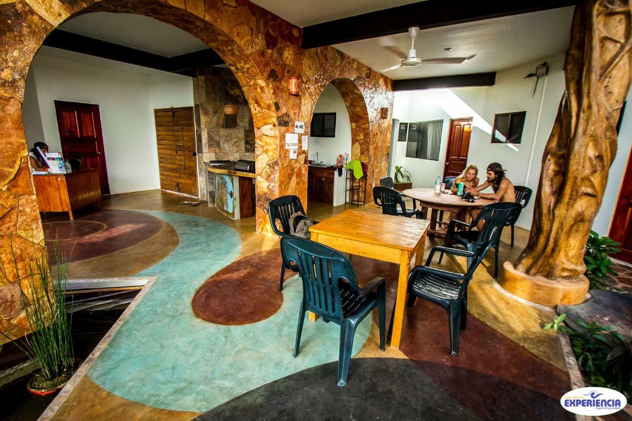 Experiencia Surf Camp Pansiyon Brisas de Zicatela Dış mekan fotoğraf