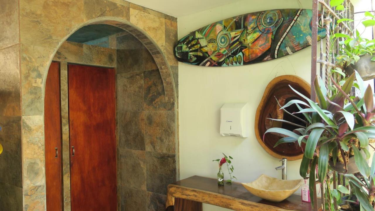 Experiencia Surf Camp Pansiyon Brisas de Zicatela Dış mekan fotoğraf